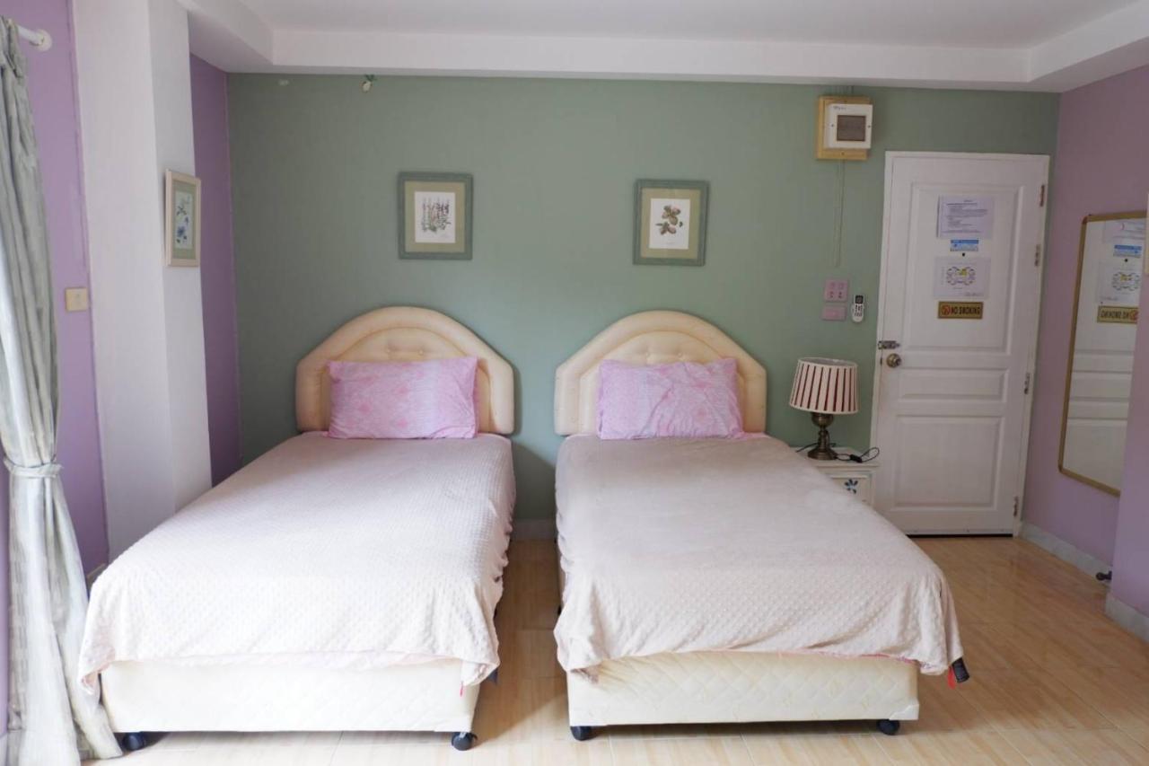 Rungnatee Place & Boutique Hotel Buriram Dış mekan fotoğraf
